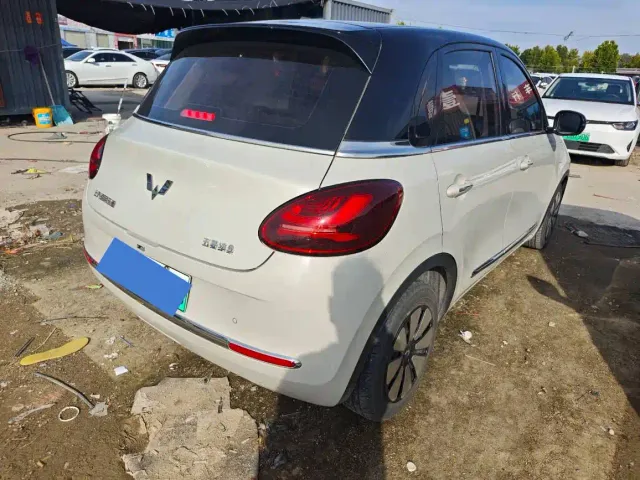 Wuling Bingo — Фото автомобиля 11