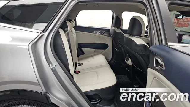 Kia Sportage — Фото автомобиля 9