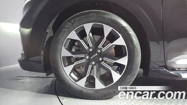 Kia Carnival 4th Gen — Фото автомобиля 5
