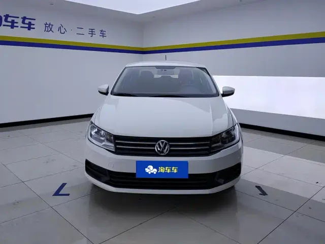 Volkswagen Santana — Фото автомобиля 2