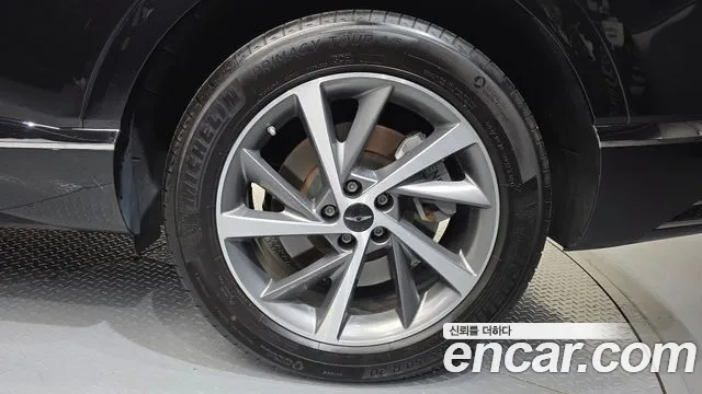Genesis GV80 — Фото автомобиля 6