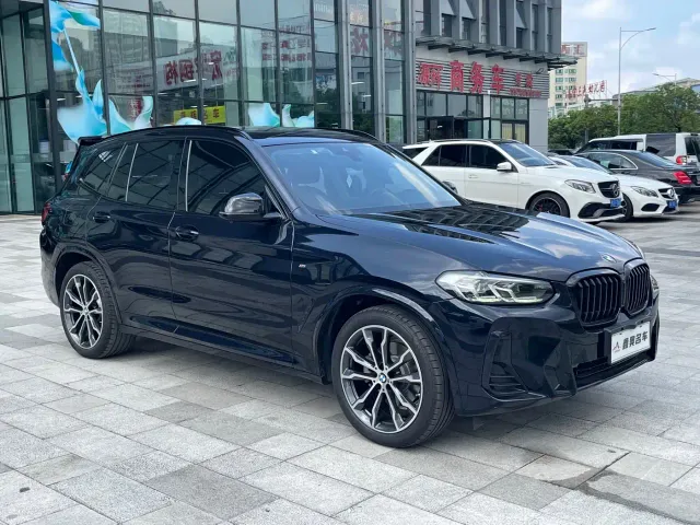 BMW X3 — Фото автомобиля 3