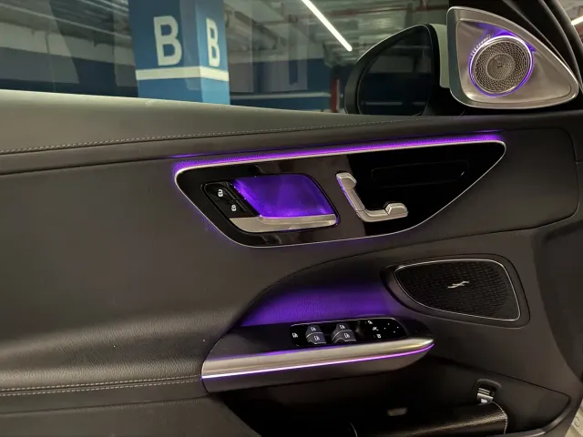 Mercedes-Benz C-Class — Фото автомобиля 6