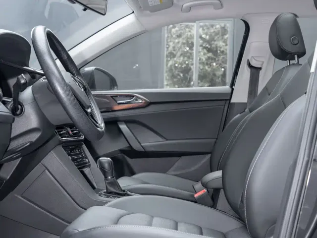 Volkswagen Tharu — Фото автомобиля 11