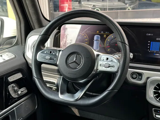 Mercedes-Benz G-Class — Фото автомобиля 15