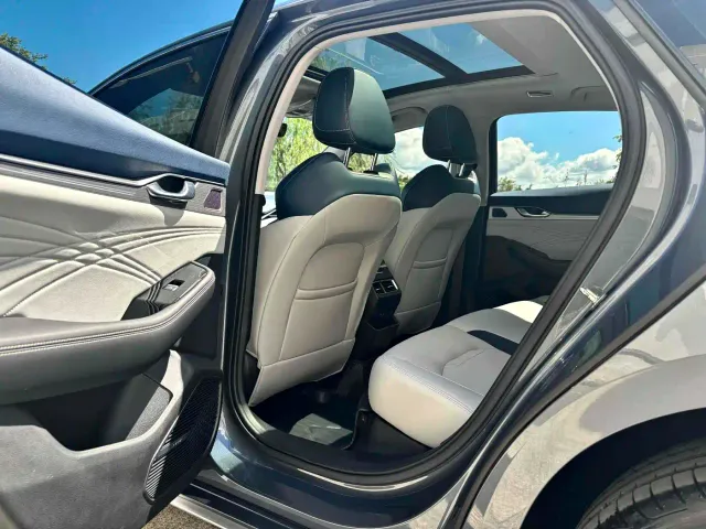 Geely Xingrui — Фото автомобиля 8