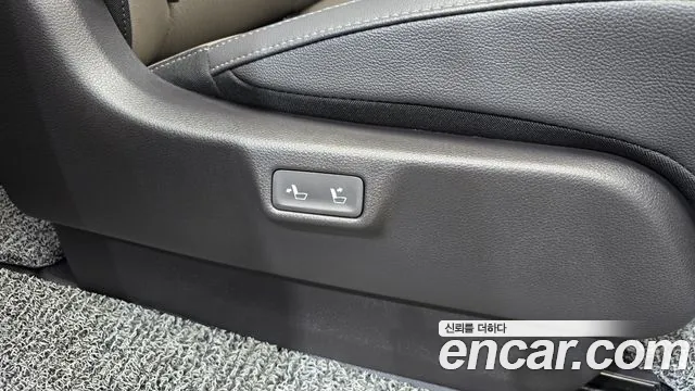 Kia Carnival — Фото автомобиля 23