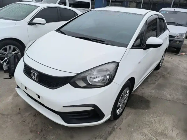 Фотография автомобиля — Honda Fit