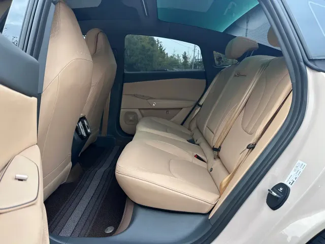 Arcfox Alpha S5 — Фото автомобиля 6