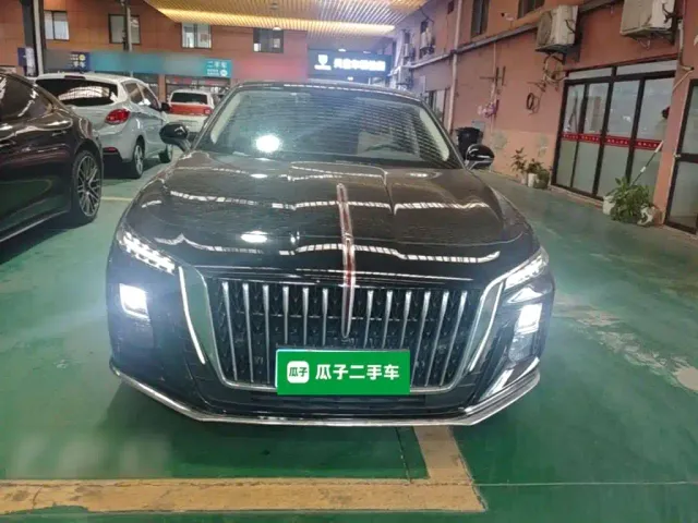 Hongqi H5 — Фото автомобиля 2