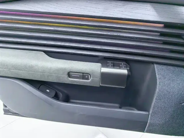 Audi E5 Sportback — Фото автомобиля 16