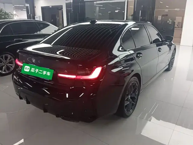 BMW BMW 3 Series 2025 330Li M Sport Night Edition — Фото автомобиля 6
