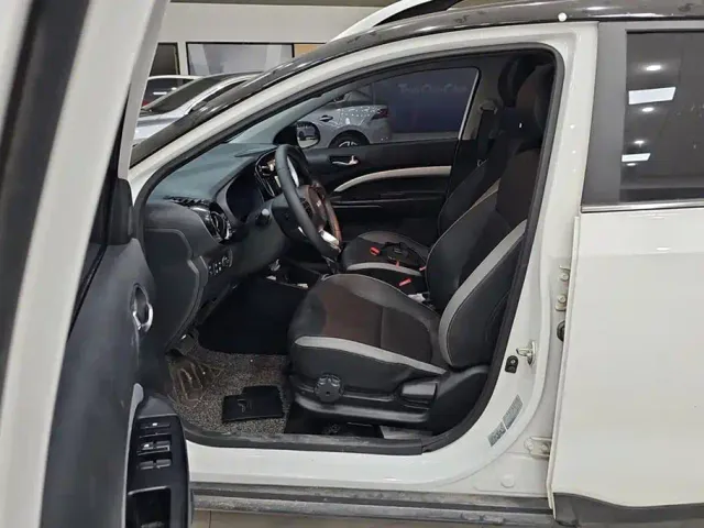 Kia KX1 — Фото автомобиля 9