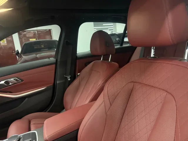 BMW 3 Series — Фото автомобиля 9