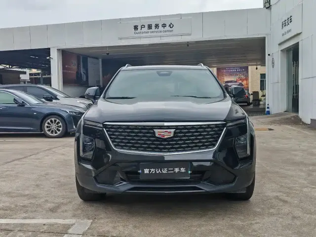 Cadillac XT4 — Фото автомобиля 2