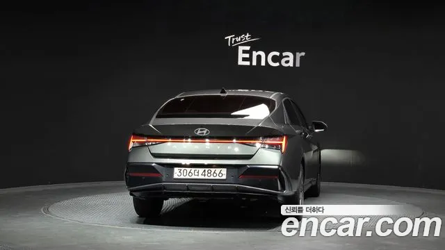Hyundai AVANTE — Фото автомобиля 4