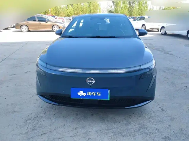 Nissan N7 — Фото автомобиля 2