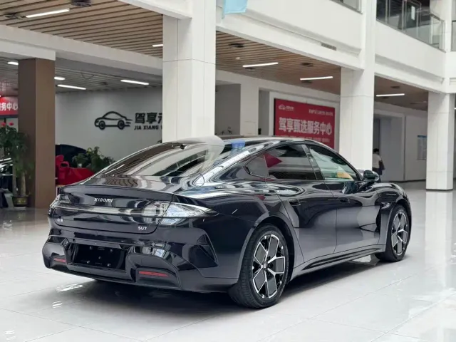 Xiaomi SU7 — Фото автомобиля 5