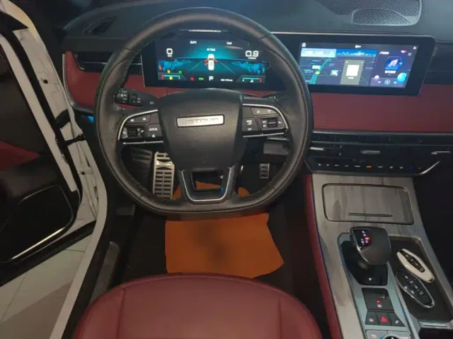 Jetour X70 Plus — Фото автомобиля 10