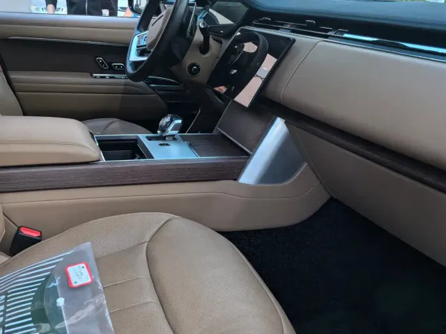 Land Rover Range Rover — Фото автомобиля 4