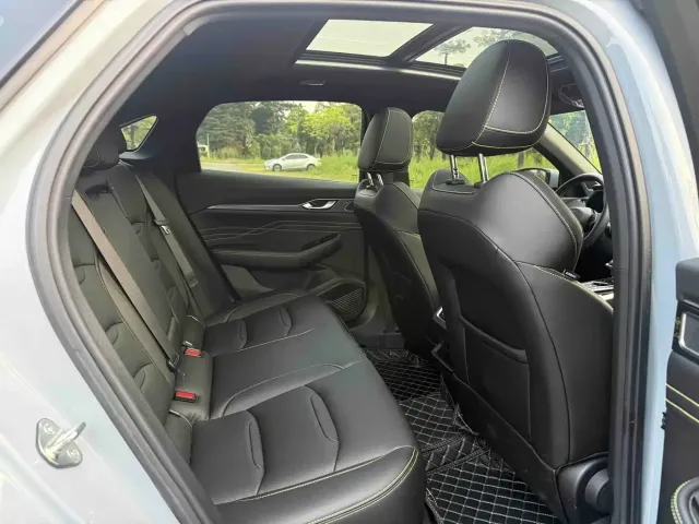 Geely Xingrui — Фото автомобиля 7