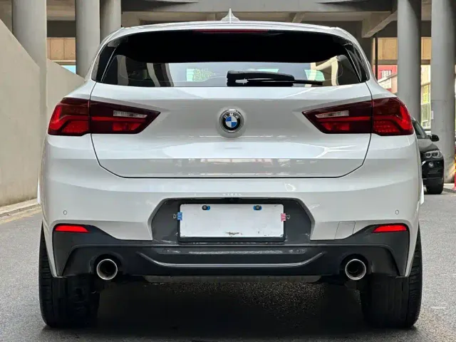 BMW X2 — Фото автомобиля 4