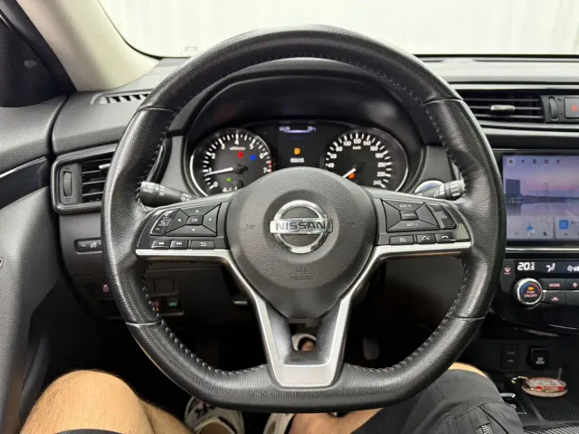 Nissan X-Trail — Фото автомобиля 7