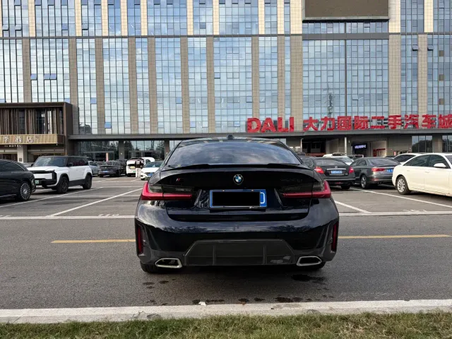 BMW 3 Series — Фото автомобиля 8