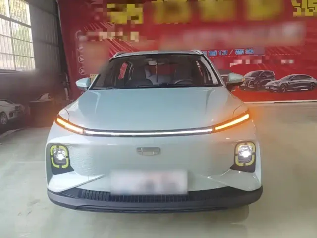 Geely Geometry E Firefly — Фото автомобиля 2