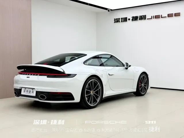 Porsche 911 — Фото автомобиля 5