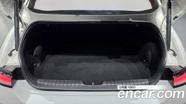 Hyundai Ioniq 6 — Фото автомобиля 20