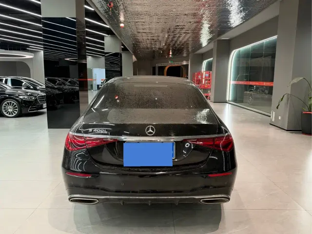 Mercedes-Benz S-Class — Фото автомобиля 3