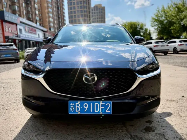 Mazda CX-30 — Фото автомобиля 2