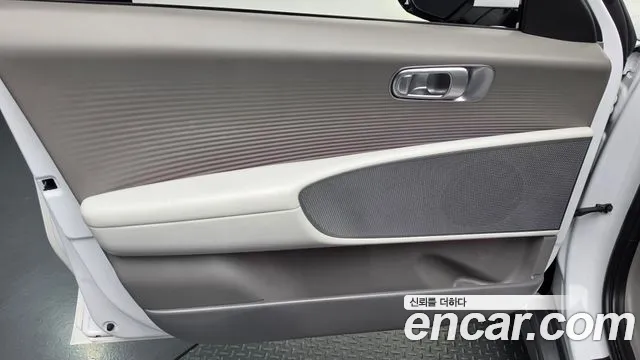 Hyundai Ioniq 6 — Фото автомобиля 13