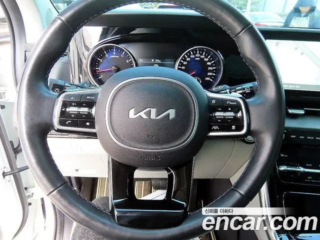 Kia Canival Carnival 4 поколение Бензин 7 мест Outdoor — Фото автомобиля 8