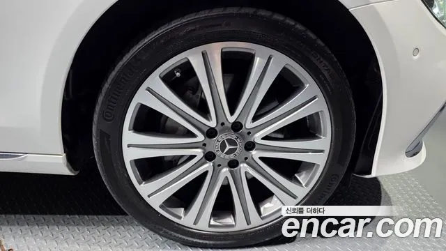 Mercedes-Benz E-Class W213 — Фото автомобиля 5