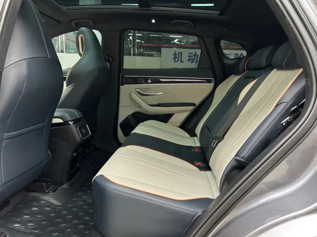 BYD Song PLUS — Фото автомобиля 11