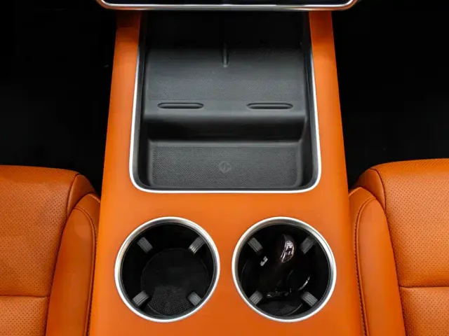 Li Auto L7 — Фото автомобиля 22