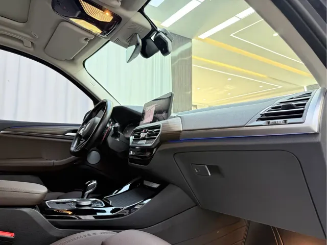 BMW X3 — Фото автомобиля 7