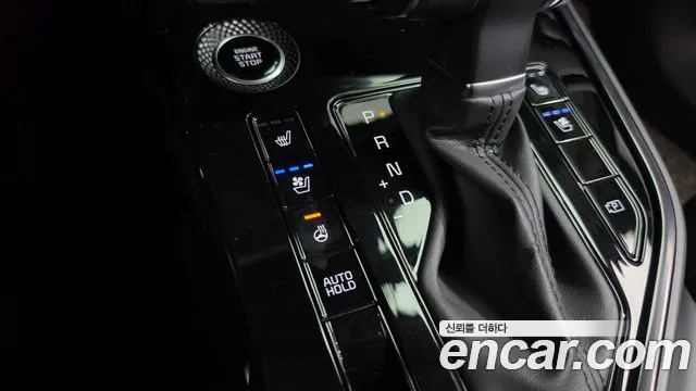 Kia Niro The All New — Фото автомобиля 24