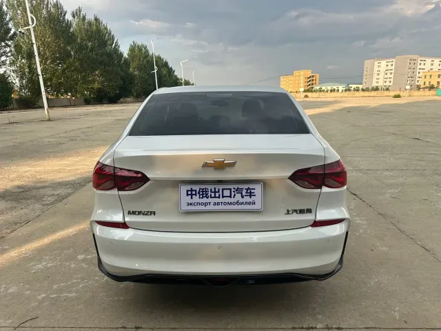 Chevrolet Monza — Фото автомобиля 18