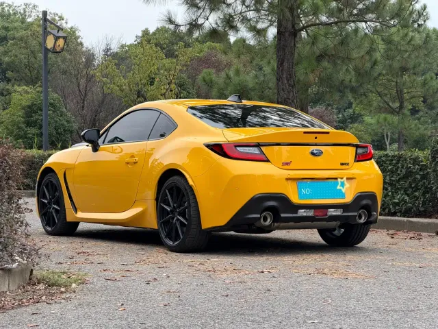 Subaru Subaru BRZ 2025 2.4L Manual Edge Limited Edition — Фото автомобиля 4