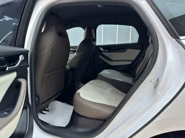BYD Qin PLUS — Фото автомобиля 17