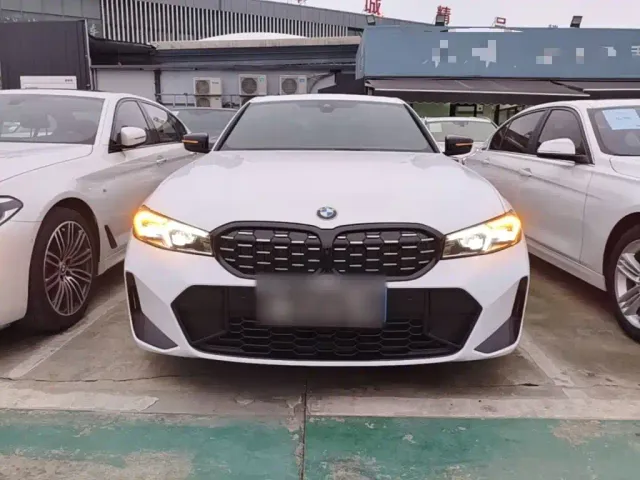 BMW 3 Series — Фото автомобиля 2