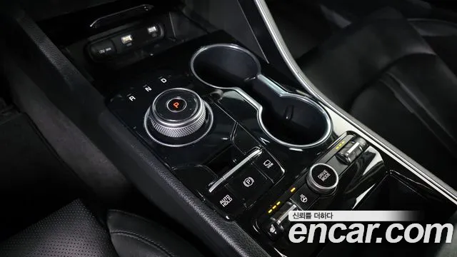 Kia K5 K5 3 поколение 2.0 LPI(Для проката) — Фото автомобиля 9