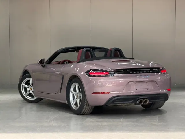 Porsche 718 — Фото автомобиля 5