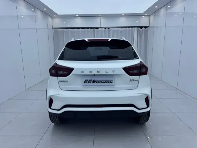 Geely Vision X3 — Фото автомобиля 5