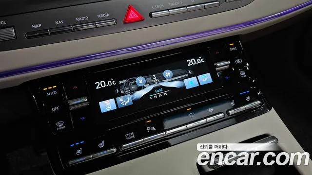 Hyundai Grandeur New — Фото автомобиля 14