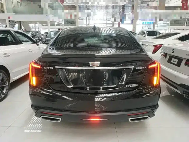 Cadillac CT5 — Фото автомобиля 5