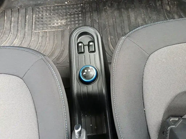 Wuling Hongguang Mini EV — Фото автомобиля 13